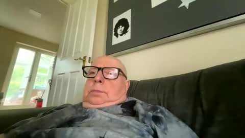 Snapshot of horny_147 chatting on 29, 3, 2026 Cum suck Me off online show from 29, 3, 2026