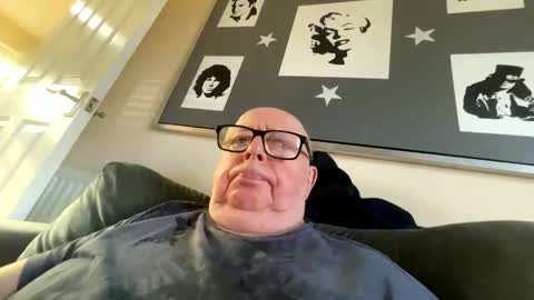 Snapshot of horny_147 chatting on 2, 4, 2026 Cum suck Me off online show from 2, 4, 2026