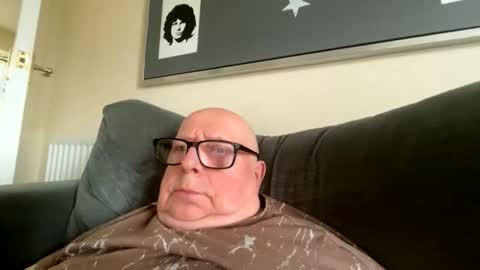 Snapshot of horny_147 chatting on 17, 4, 2026 Cum suck Me off online show from 17, 4, 2026
