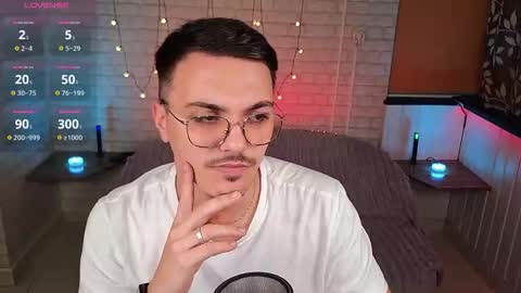 Snapshot of horny__jonathan chatting on 21, 9, 2025 Jonathan online show from 21, 9, 2025