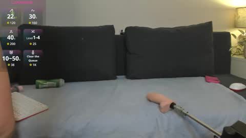 Snapshot of horny_and_wild chatting on 27, 11, 2025 Naomi online show from 27, 11, 2025