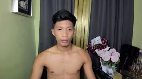 Snapshot of horny_asianmoreno chatting on 3, 2, 2025 ROGER online show from 3, 2, 2025