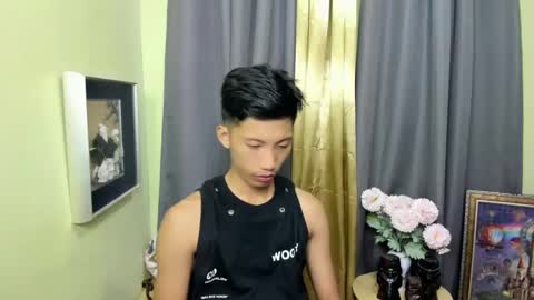 Snapshot of horny_asianmoreno chatting on 4, 3, 2025 ROGER online show from 4, 3, 2025