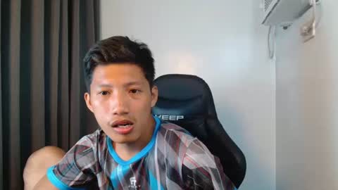 Snapshot of horny_asianmoreno chatting on 22, 9, 2025 ROGER online show from 22, 9, 2025