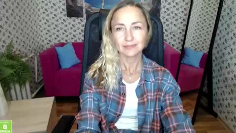 Snapshot of horny_blonds chatting on 29, 9, 2025 horny_blonds online show from 29, 9, 2025