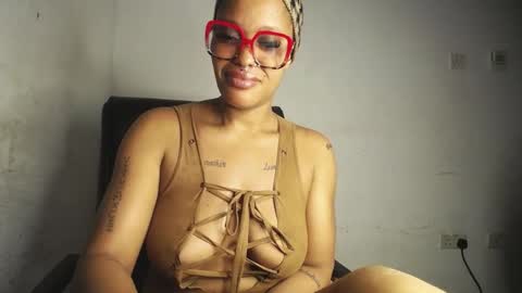 horny_ebonygirl_ online show from 9, 4, 2026
