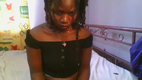 Snapshot of horny_hearts chatting on 29, 1, 2025 phanice online show from 29, 1, 2025