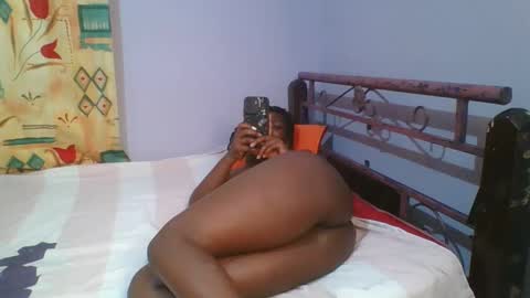 Snapshot of horny_hearts chatting on 29, 1, 2025 phanice online show from 29, 1, 2025
