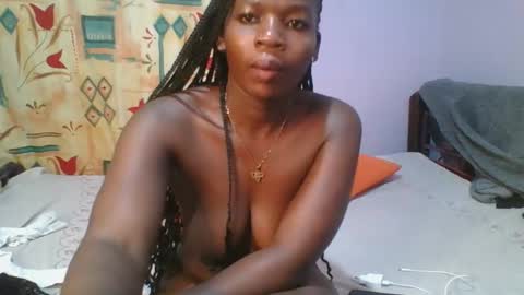 Snapshot of horny_hearts chatting on 12, 2, 2025 phanice online show from 12, 2, 2025