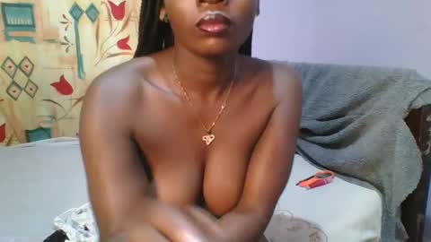 Snapshot of horny_hearts chatting on 16, 2, 2025 phanice online show from 16, 2, 2025