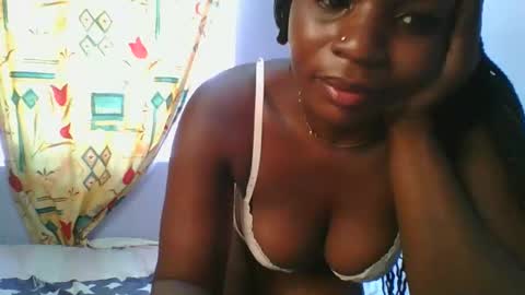 Snapshot of horny_hearts chatting on 23, 2, 2025 phanice online show from 23, 2, 2025
