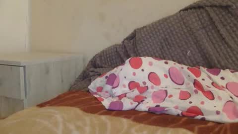 Snapshot of horny_hey chatting on 20, 10, 2025 Serena online show from 20, 10, 2025