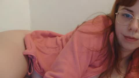 Snapshot of horny_hey chatting on 23, 10, 2025 Serena online show from 23, 10, 2025