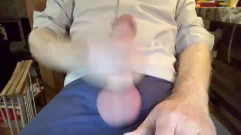 Snapshot of horny_hubby0077 chatting on 8, 10, 2025 Horny Hubby online show from 8, 10, 2025
