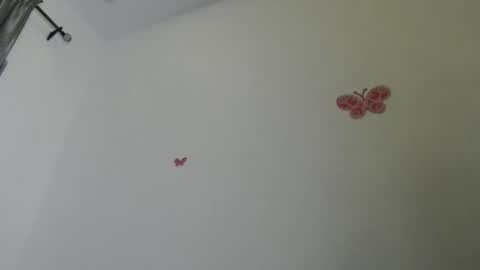 Iris online show from 17, 9, 2025