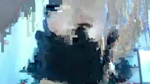 Snapshot of horny_mommy17 chatting on 22, 1, 2025 armina online show from 22, 1, 2025