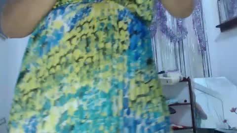Snapshot of horny_mommy17 chatting on 10, 2, 2025 armina online show from 10, 2, 2025