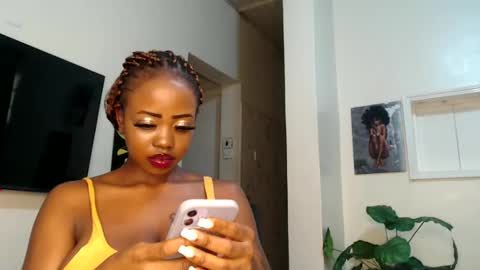 horny_princcess online show from 1, 1, 2025