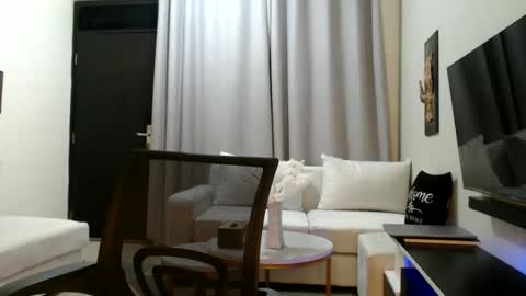 horny_princcess online show from 24, 5, 2026