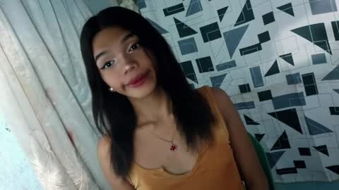 Snapshot of horny_rhiana chatting on 1, 4, 2026 Rhiana online show from 1, 4, 2026