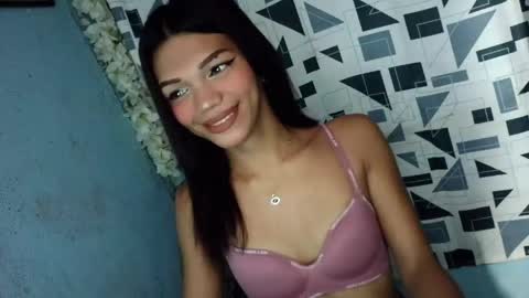 Snapshot of horny_rhiana chatting on 18, 4, 2026 Rhiana online show from 18, 4, 2026