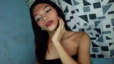 Snapshot of horny_rhiana chatting on 21, 4, 2026 Rhiana online show from 21, 4, 2026