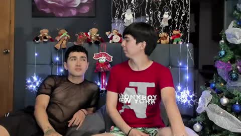 Alex and Camilo online show from 9, 12, 2024