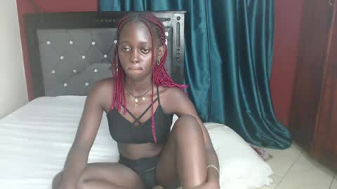 Snapshot of hornybella4 chatting on 22, 2, 2025 Bella online show from 22, 2, 2025