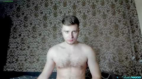 Snapshot of hornyblondieboyy chatting on 10, 11, 2025 Max online show from 10, 11, 2025