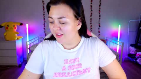 Snapshot of hornycakee chatting on 4, 12, 2024 HornyCakee online show from 4, 12, 2024