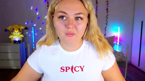 Snapshot of hornycakee chatting on 17, 9, 2025 HornyCakee online show from 17, 9, 2025