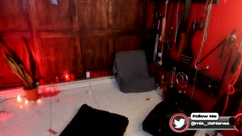 Snapshot of hornydahiana chatting on 5, 2, 2025 Mia Dahianaa   2  hornydahianax online show from 5, 2, 2025