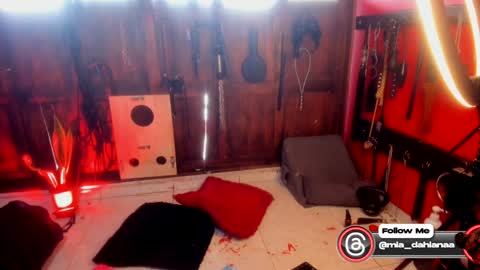 Snapshot of hornydahiana chatting on 8, 2, 2025 Mia Dahianaa   2  hornydahianax online show from 8, 2, 2025