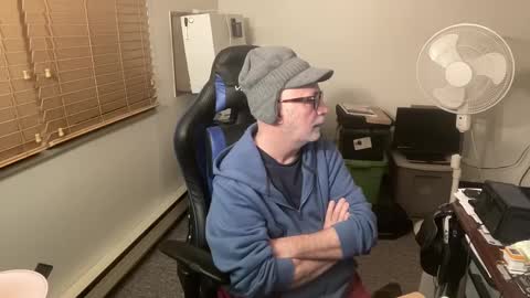 Snapshot of hornyeveryday24hours chatting on 13, 2, 2025 Brett online show from 13, 2, 2025
