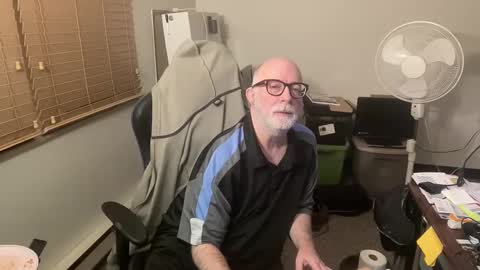 Snapshot of hornyeveryday24hours chatting on 25, 2, 2025 Brett online show from 25, 2, 2025