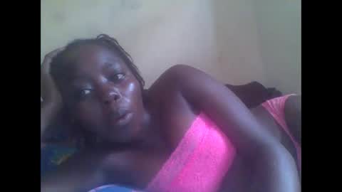 Snapshot of hornygal001 chatting on 6, 12, 2024 hornygal001 online show from 6, 12, 2024