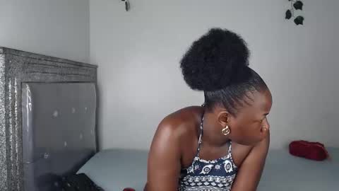 Snapshot of hornygal256 chatting on 6, 10, 2025 hornygal256 online show from 6, 10, 2025