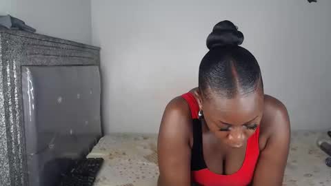 Snapshot of hornygal256 chatting on 3, 11, 2025 hornygal256 online show from 3, 11, 2025