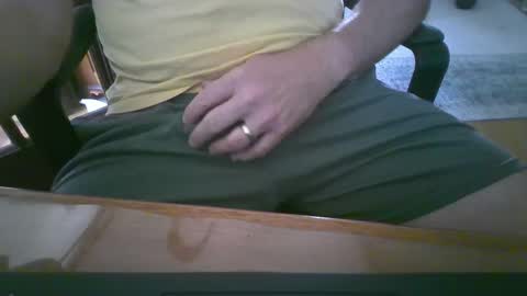 Snapshot of hornyhubby1001 chatting on 26, 9, 2025 hornyhubby1001 online show from 26, 9, 2025