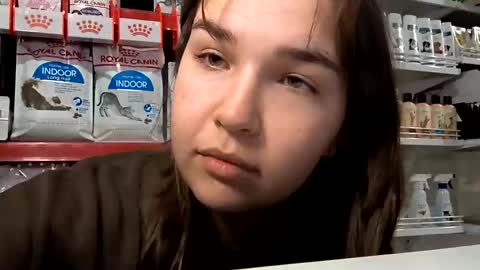 Snapshot of hornykitty_x chatting on 7, 11, 2025 Alisa and Mike online show from 7, 11, 2025