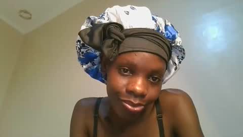 Snapshot of hornylittleprinces chatting on 3, 10, 2025 Princes online show from 3, 10, 2025