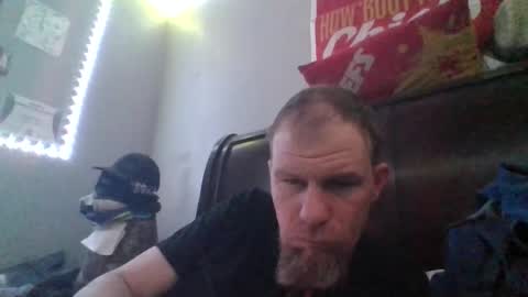 hornypierceddad online show from 8, 4, 2026