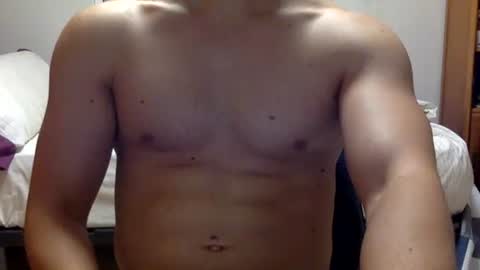 Snapshot of hornyspaniard93 chatting on 9, 7, 2026 hornyspaniard93 online show from 9, 7, 2026