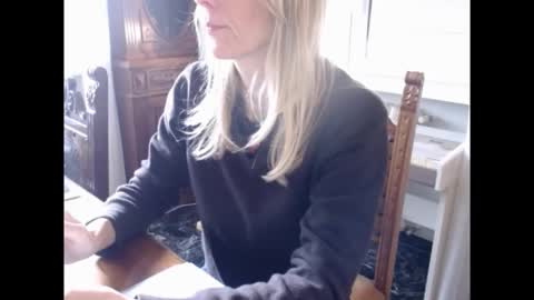 Snapshot of hornyssima chatting on 11, 11, 2025 Hornyssima online show from 11, 11, 2025