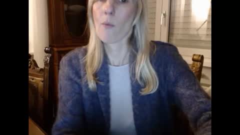 Snapshot of hornyssima chatting on 23, 11, 2025 Hornyssima online show from 23, 11, 2025