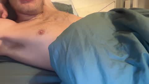 Snapshot of hornystudent17 chatting on 2, 3, 2026 HornyStudent online show from 2, 3, 2026