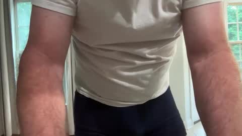 Snapshot of hornyusa13 chatting on 28, 5, 2026 hornyusa13 online show from 28, 5, 2026