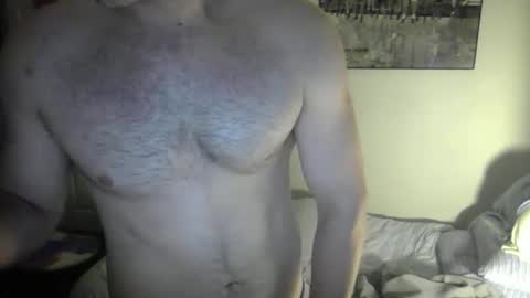 Snapshot of hornywanka22 chatting on 14, 11, 2025 hornywanka22 online show from 14, 11, 2025