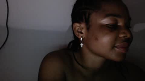 hornyxbum online show from 17, 5, 2026