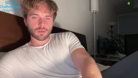 Edward aka Wolf online show from 3, 11, 2025